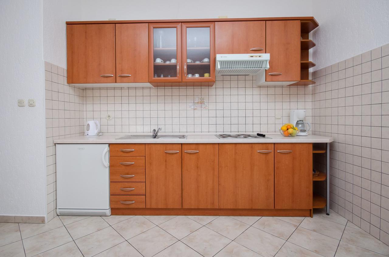 Apartments Krunoslav Punat Eksteriør billede